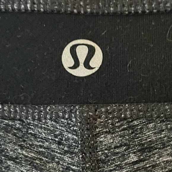 Lululemon OG Groove Pant in Heathered Black - Picture 5 of 5